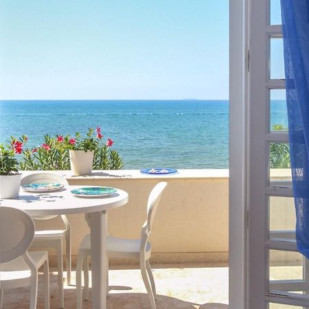 Donnalucata Casa Vacanze ภายนอก รูปภาพ