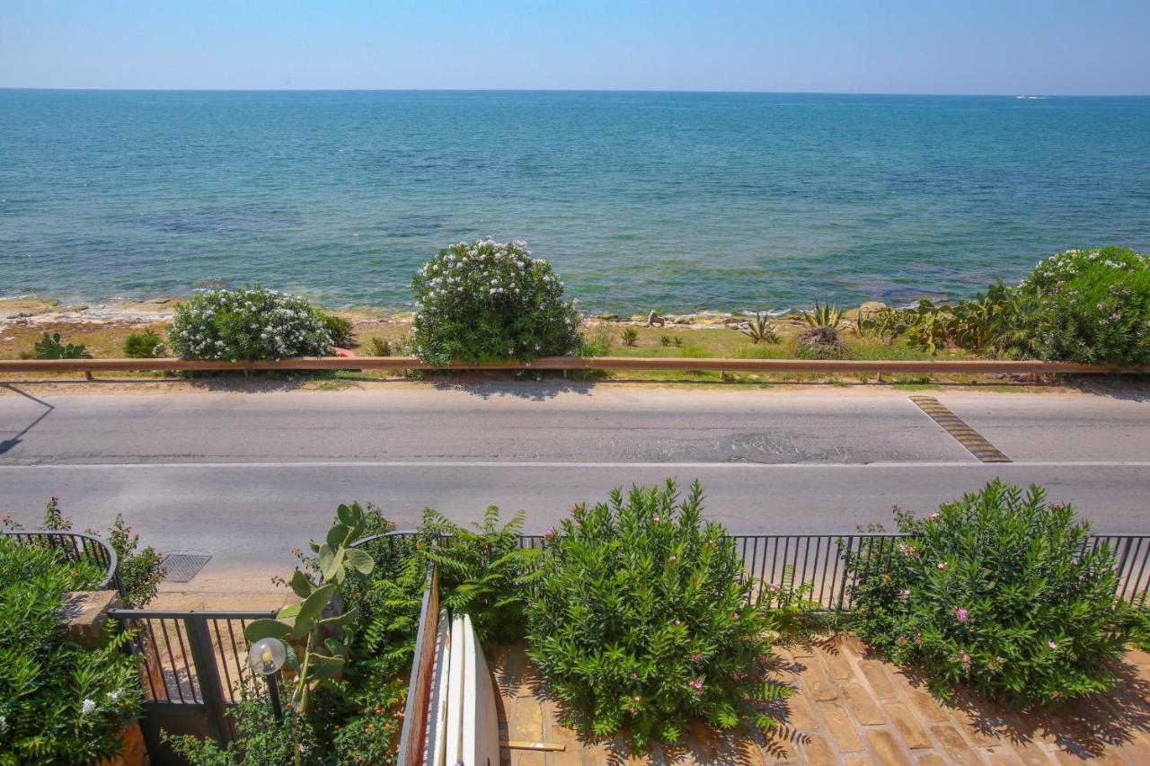 Donnalucata Casa Vacanze ภายนอก รูปภาพ