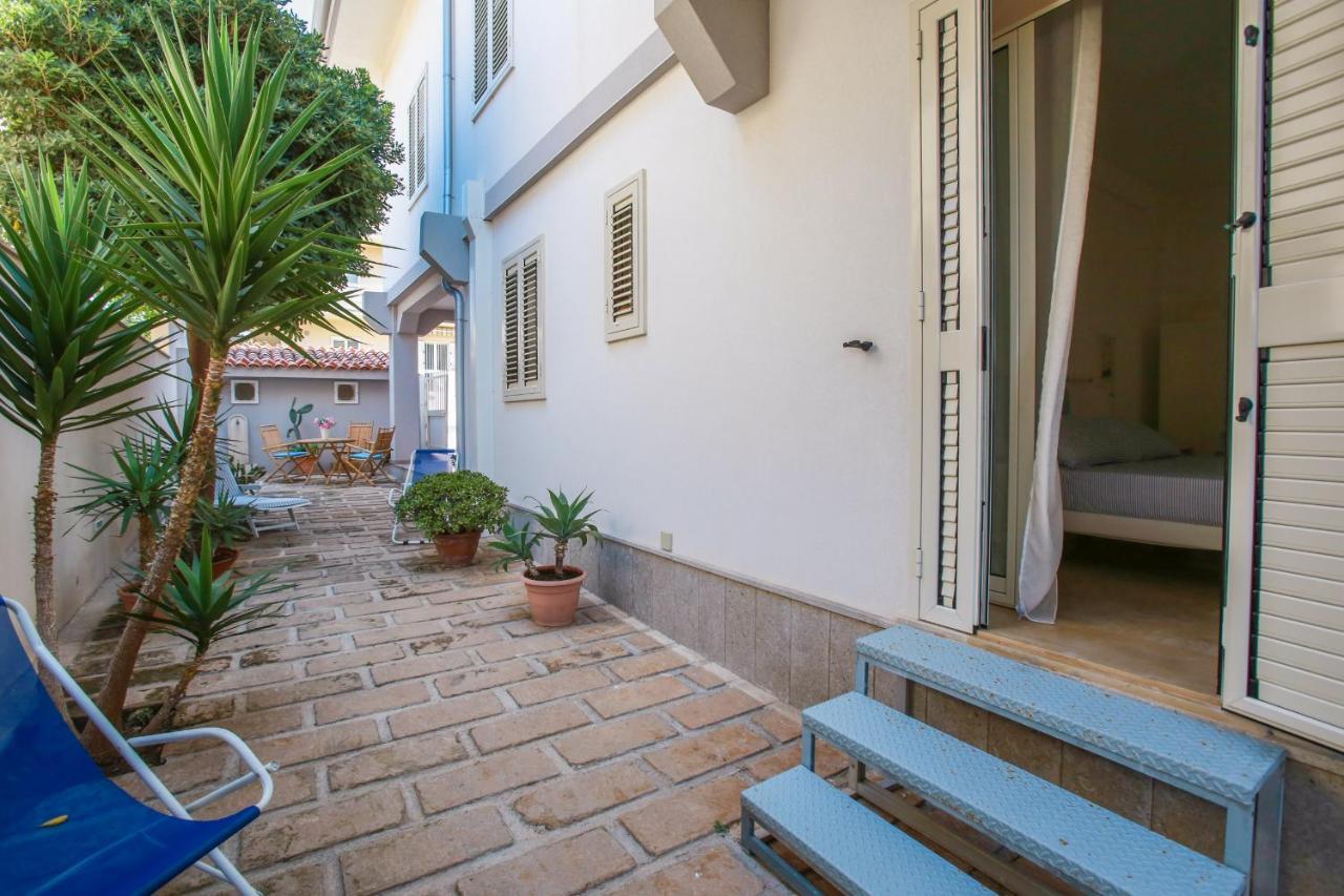 Donnalucata Casa Vacanze ภายนอก รูปภาพ