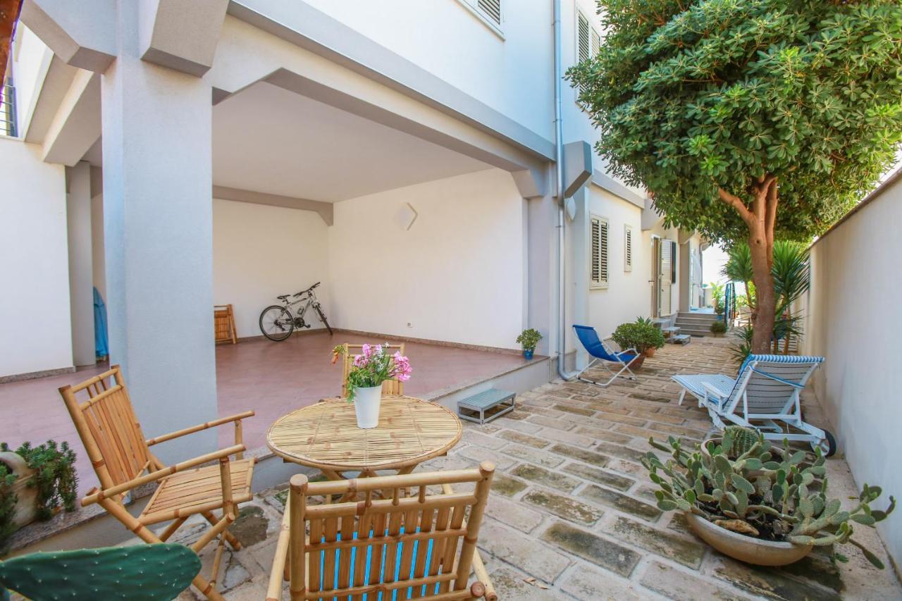 Donnalucata Casa Vacanze ภายนอก รูปภาพ