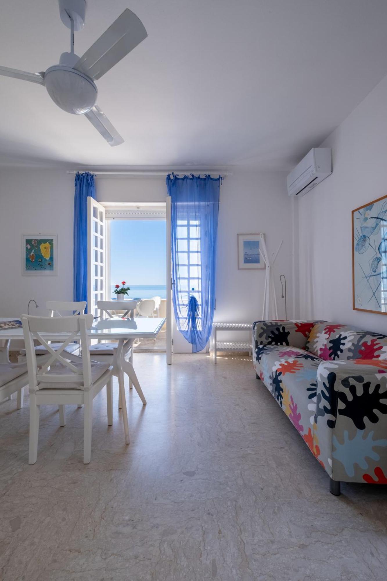 Donnalucata Casa Vacanze ภายนอก รูปภาพ