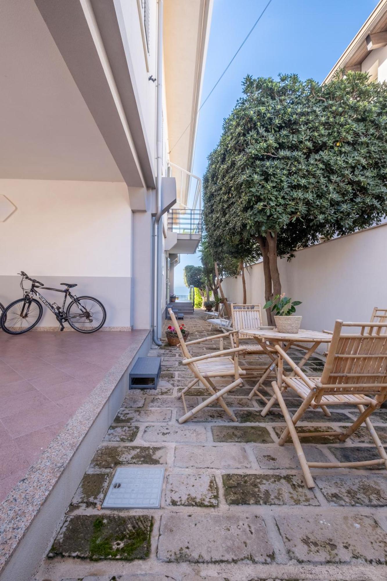 Donnalucata Casa Vacanze ภายนอก รูปภาพ