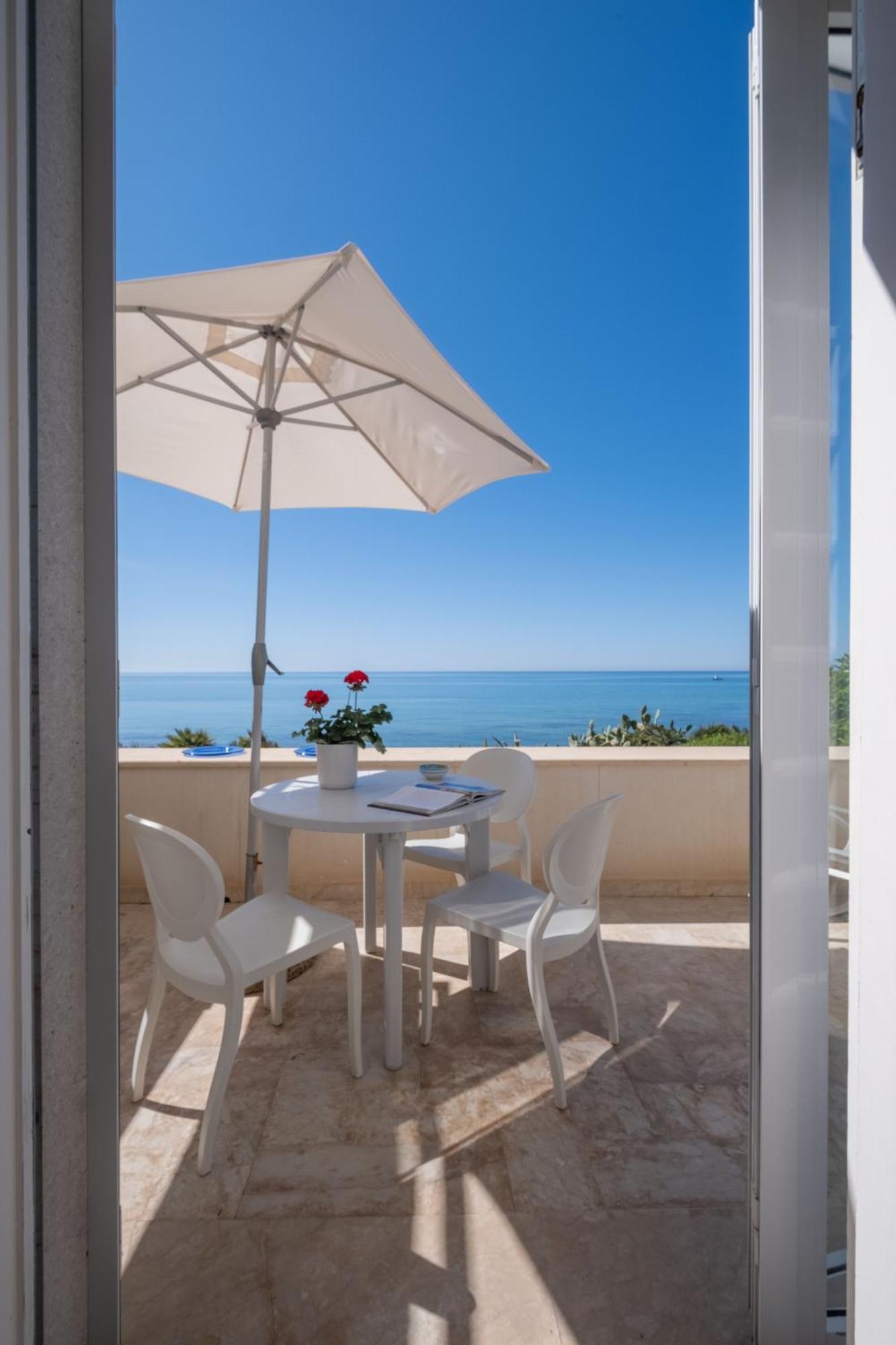 Donnalucata Casa Vacanze ภายนอก รูปภาพ