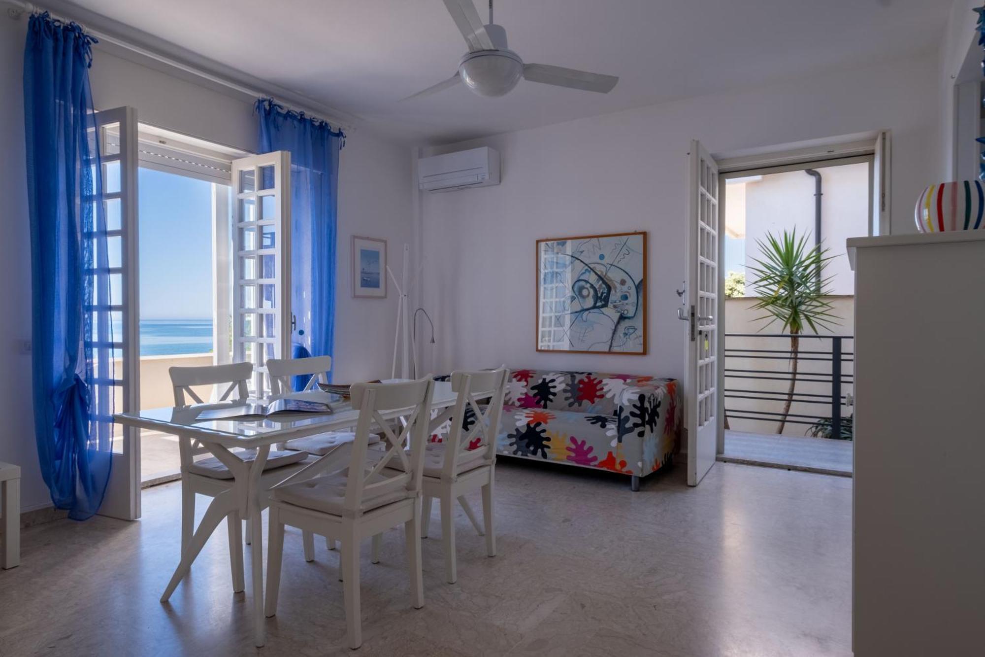 Donnalucata Casa Vacanze ภายนอก รูปภาพ