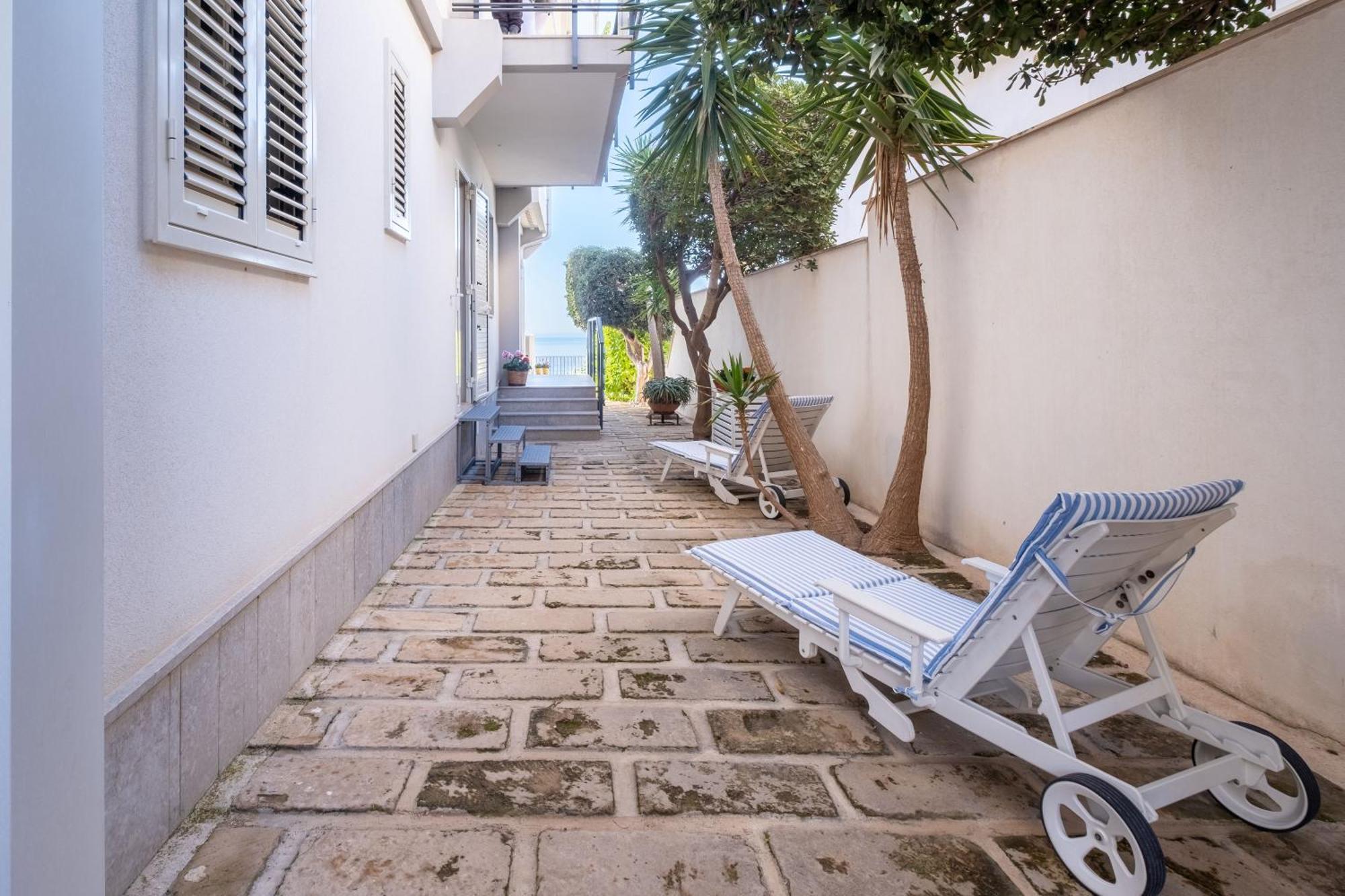Donnalucata Casa Vacanze ภายนอก รูปภาพ